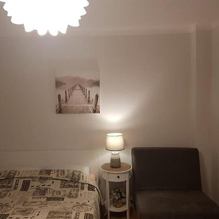 Karoso Apartment Κλαϊπέντα Εξωτερικό φωτογραφία