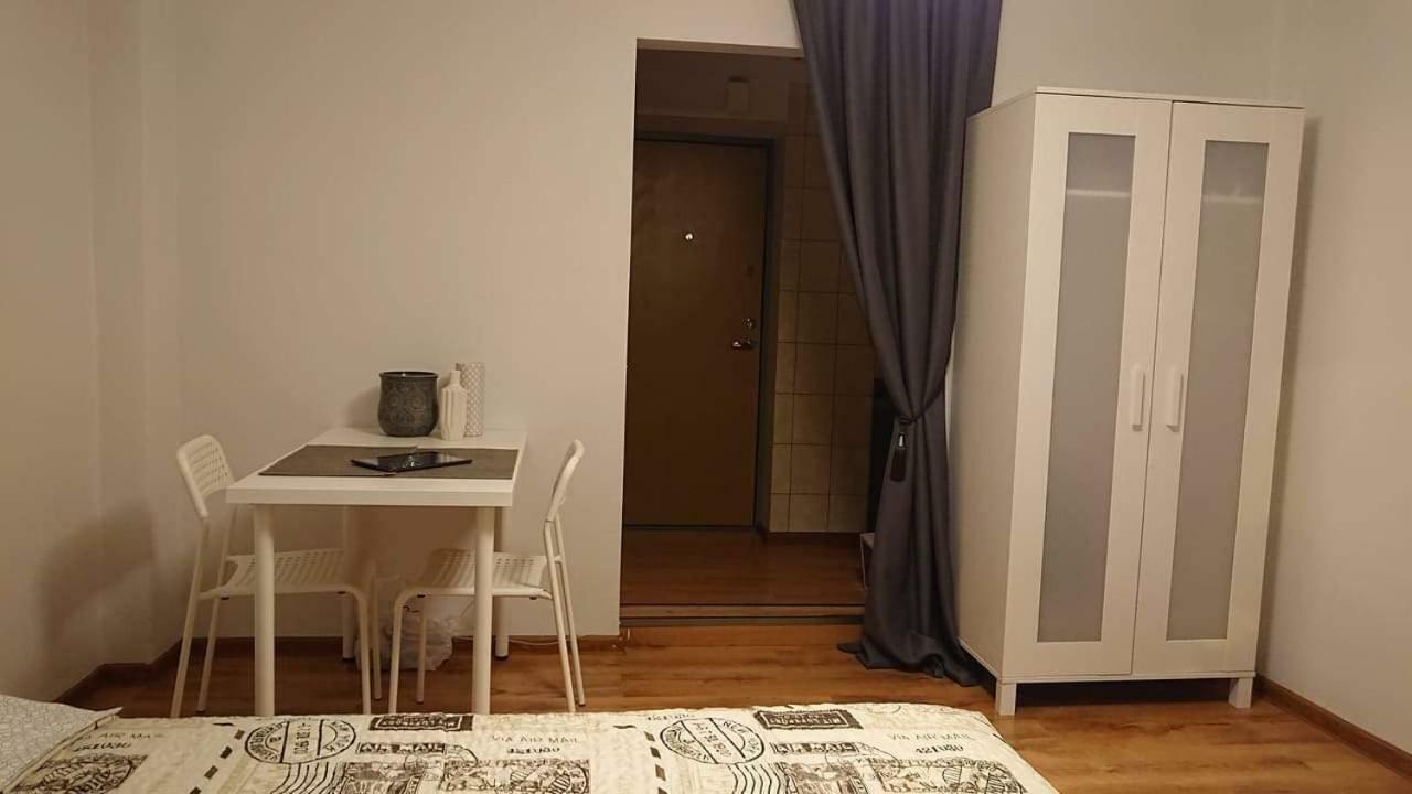 Karoso Apartment Κλαϊπέντα Εξωτερικό φωτογραφία