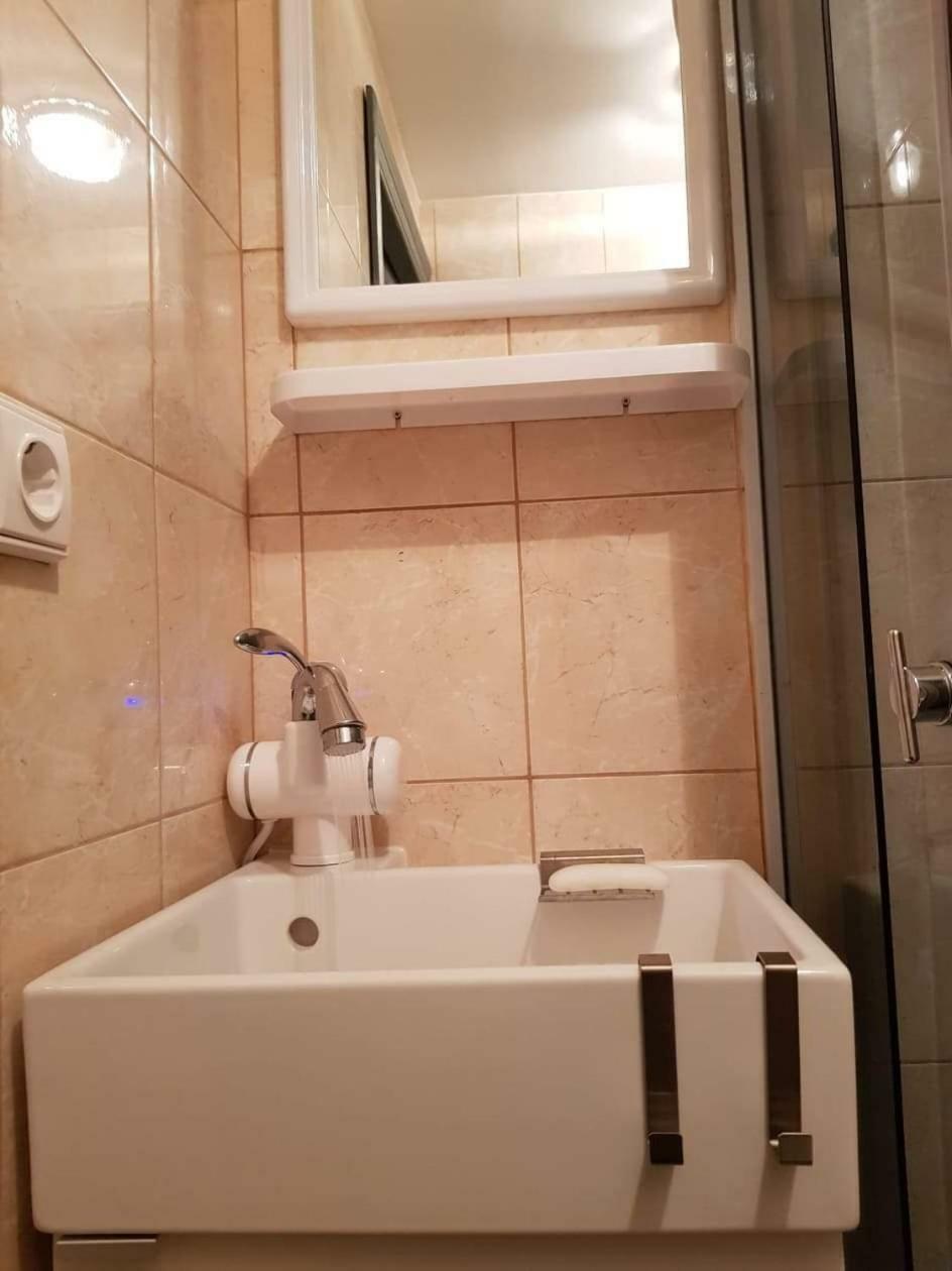 Karoso Apartment Κλαϊπέντα Εξωτερικό φωτογραφία